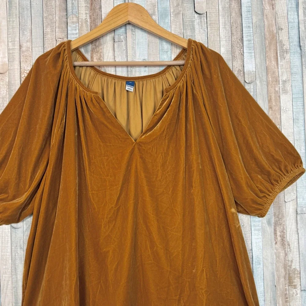 Old Navy 3X Ochre Mustard Gold Velvet Velour Puff Sleeve Split Neck Blouse Top